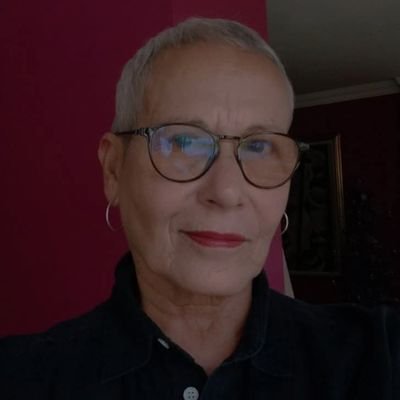 mariacastro1111's profile picture. On the Road