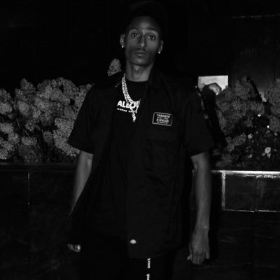 M_Clai2's profile picture. 2️⃣ | Go thru it. Grow Thru it. R.I.C.H