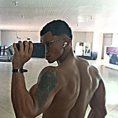 BrunoSa18660272's profile picture. https://t.co/5KaRA8oW3A