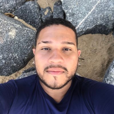 pluta0's profile picture. minha vida é um musical https://t.co/13mlE8eGm8