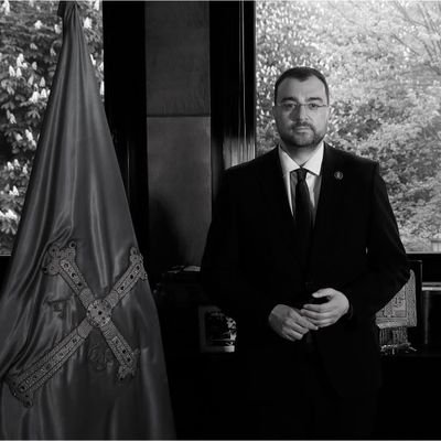 AdrianBarbon's profile picture. 