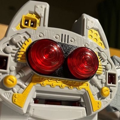 STRIKE_SPURT06's profile picture. いつも眉間にシワを寄せ祈るように拳を振るう愛知県民/好きなものは熱いヒーロー作品とロック音楽