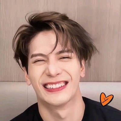 llovesun4225's profile picture. Magic to 🐢 🐷🐢 tour 2028 ♥️ ON GOING ————————Now : in 🇨🇳