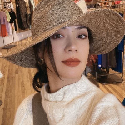 Abhiindia0's profile picture. 🇺🇸
Staying out of politics. Golf |⛳ Fitness💪| Pilates👩| Travel✈️| Sunsets🌅| Flowers🌸
Savoring life's simple pleasures💛🚫