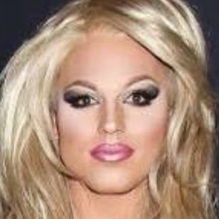 Labubudubaipee's profile picture. Hi guys I’m listening to DerrickBarry by DerrickBarry