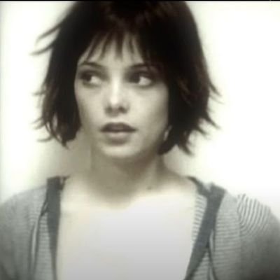 sourstar555's profile picture. your deepest sigh.
                                                              march witch