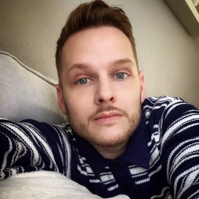 KiwinkoBgr's profile picture. il/lui ki/wi chi/eur - Product Management dans la mode - Twink à la retraite - Cyber-plaisantin - Probablement improbable - et trentenaire gênant - 🥳🛍🐶🐱🍣🌈