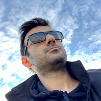 urklc_'s profile picture. Symbian until it wasn't a thing, iOS since it was a thing. 👨‍💻