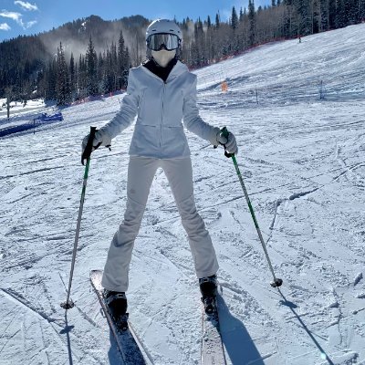 Lyla829i2's profile picture. No matter what you become, strive to be excellent 🌟. Sharing does not equal endorsement 🚫🤷‍♀️.