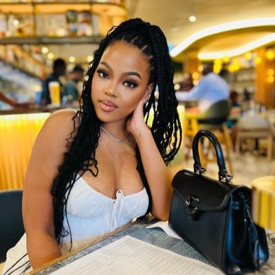 tennisoftx's profile picture. Think big and believe in it.  To live life to the fullest 🌍.  Arsenal Barbie