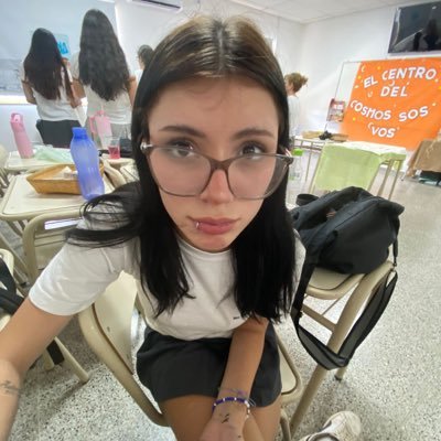 piloolopezz's profile picture. riojana, bostera y peronista    side: @paginaspegadass