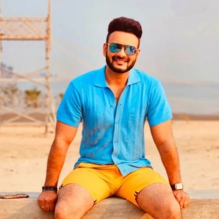 rajveer863's profile picture. 