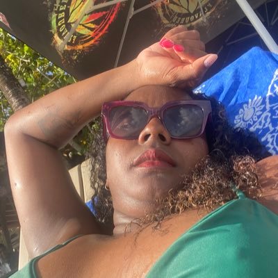 lem_ptc's profile picture. Caribbean Girl🦋🌺 〰️ Marie-Galante⛵️❤️