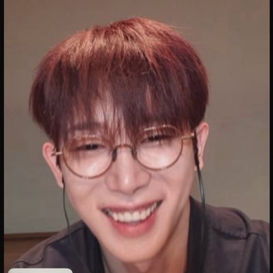 amjaad0629's profile picture. 🫰🏻🫶🏻 따뜻한 마음과 미소로 세상을 밝히는 사람