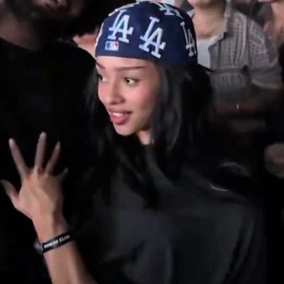 inlovewinmate's profile picture. evim dediğin yer kaya’nın yanı