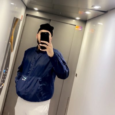 A_Zouzou3369's profile picture. Si vous avez un rêve allez au bout jsuis bien parti au 🇲🇦 à pied #46Jours #1500KM 🫡 🙏🏽 #TeamOL #TeamChelsea