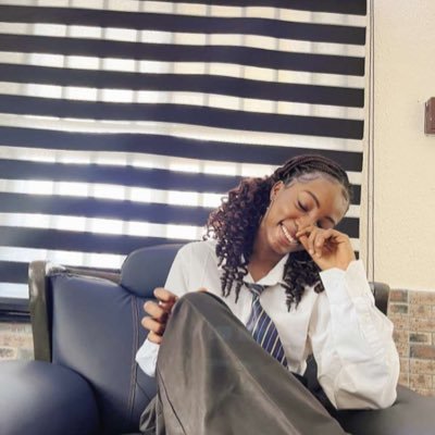 HNzomiwu's profile picture. 