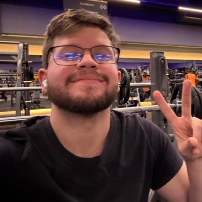 lostleo_'s profile picture. kinda feeling like the opposite 💌