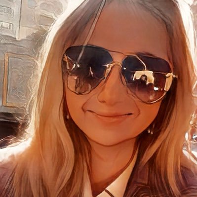 masperdidaqAlic's profile picture. Si eres lobo y no aúllas, como te reconoceré en la distancia? En constante cambio..Metamorfosis 🐛🦋