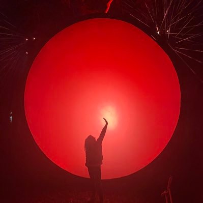 heniohp's profile picture. Papá, politólogo e internacionalista intentando comprender los nacionalismos… y va para largo. Café y música culta - o sea, Rock y Heavy Metal.