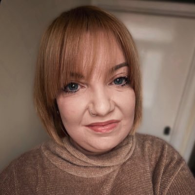 kelly_xm_'s profile picture. Also find me on @mews_views 📸 & Kelly’s millennial memories: TikTok & insta ✨