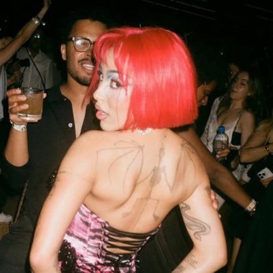 DojasMuse's profile picture. Brise mon cœur, encore, ce soir