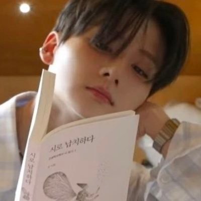 Withtered's profile picture. FUB free. LCA, sort of.