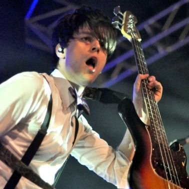 RAWF34R's profile picture. + step two: make mistakes  |  @lesbianurie