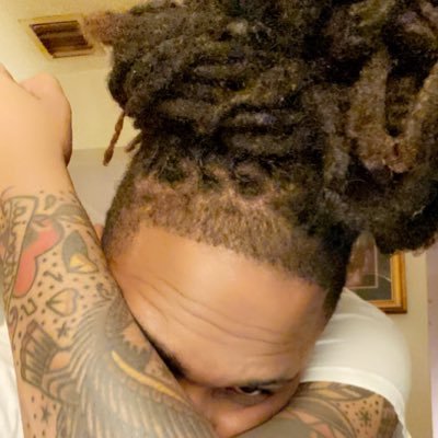 jovantaej009's profile picture. 💙🎯 free jdubb🙏🏾 life is what you make it on everything….on pound grave💙