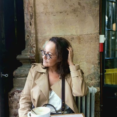 LapagedeRita's profile picture. Rita des Roziers
Atelier Notre-Dame des Champs
https://t.co/K0IKAP8zEp