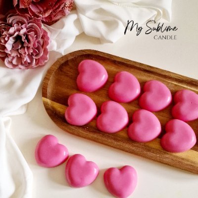 mysublimecandle's profile picture. fondants parfumés 🍒 & cosmétiques 
📦 Mondial relay
