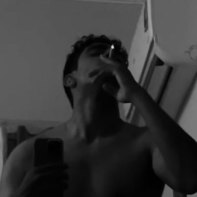 GhostedAgain404's profile picture. 6’1 | @Cristiano