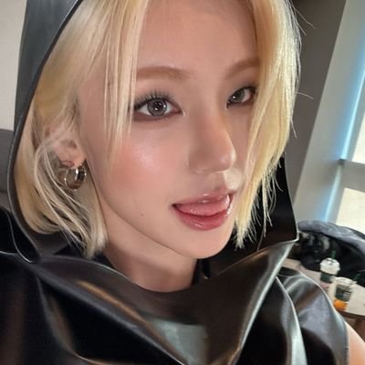 yejislove_'s profile picture. 🌷::𝗆𝖺𝗂𝗇𝗅𝗒 𝖿𝗈𝗋 𝗂𝗍𝗓𝗒 𝖺𝗇𝖽 𝗒𝖾𝗃𝗂  ☄️::𝒔𝒑𝒂𝒓𝒌𝒔 𝒄𝒐𝒍𝒍𝒆𝒄𝒕𝒐𝒓 ♡:: #gal_collects
go ahead and ghost me I love paranormal things
- snc