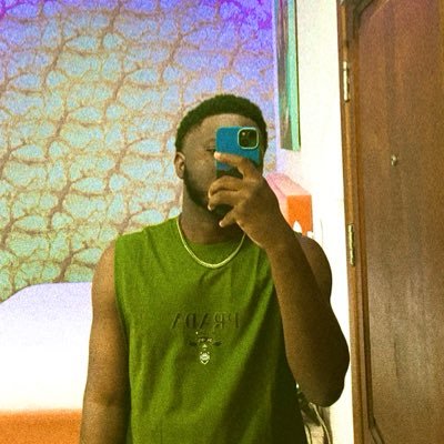 _mtantz's profile picture. 🦉