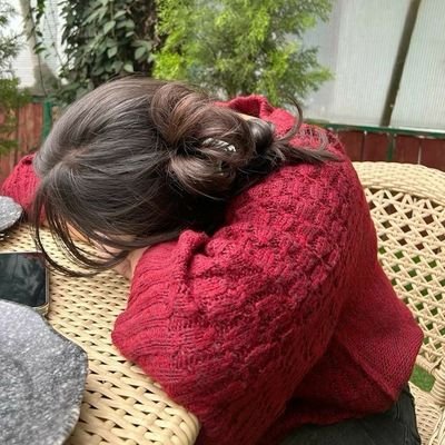 lifeee_99's profile picture. ᴅʀᴇᴀᴍ ʙɪɢ,sᴘᴀʀᴋʟᴇ ᴍᴏʀᴇ