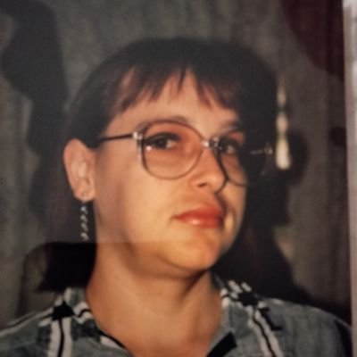 WallRosema17380's profile picture. Being a celebrity does not mean that you will look down on your fan's always be humble to your supporters because without your fan's you are nothing