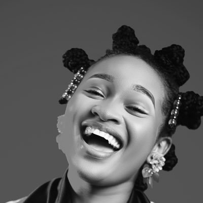 designsby_bee's profile picture. Product designer @Official_GIDA // God's own