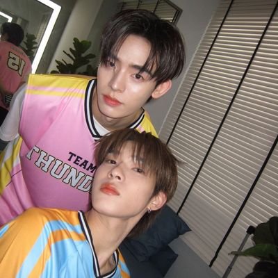 zunliknowx's profile picture. my son ig : hynjinnnn @netsiraphop @jj_rcp @Kkim_pongsaton @twnpich @DEXXofficialTH
#รีวิวซุนลี่ / เกิดแต่กับกู birthday but with me จริงๆ