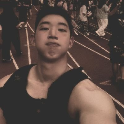 kimzhutang's profile picture. ᅟᅟᅟᅟ