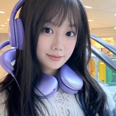 CindyCreatio76's profile picture. #Bitcoin｜深耕币圈7年｜$ETH 信仰者｜YouTube频道 https://t.co/ednp80VWjf｜#Alpha #二级市场｜Cooking
@AlphaMoonDao ｜合作洽谈：https://t.co/I7NPD3VBU9 ｜♋️巨蟹型 INTP