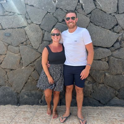 azbo6's profile picture. 