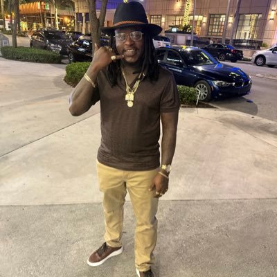 JayMoney_YCF's profile picture. Battle rap league owner/ 7blocc ENT. Owner Pioneer/ Business owner/ Hustler #HTTC https://t.co/XrLq2Sr3bw