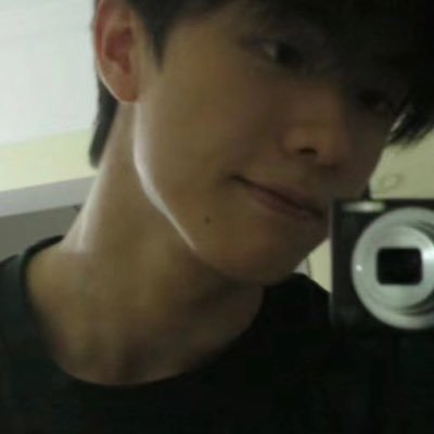 erickuoarchives's profile picture. erictwt + old iconic pics/tweets of eric kuo