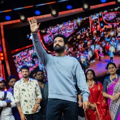 RVVR9999's profile picture. DHF  @tarak9999 Anna, @AshikaRanganath   🖤🧎 
. @ImRo45  🧎
Assistant Director of #PrashanthNeel  Sir , After Working  From  @NTRNeelfilm 💥  SOIL 💥