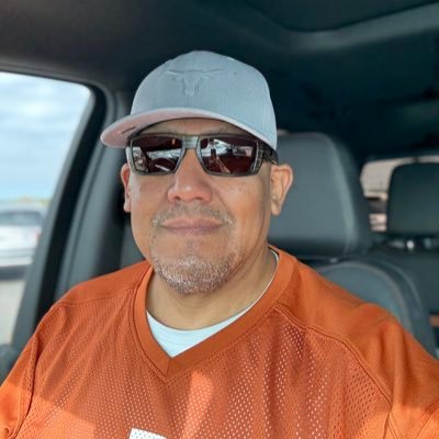 Isaac52mart's profile picture. Proud husband. Father. US Navy. Texas Longhorns, Washington Redskins.  LA Dodgers. proud of my Mexican heritage. Proud to be an American 🇺🇸.