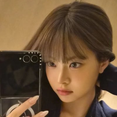 ungajk1004's profile picture. @Le_sserafim🤍Eunchae은채🐣