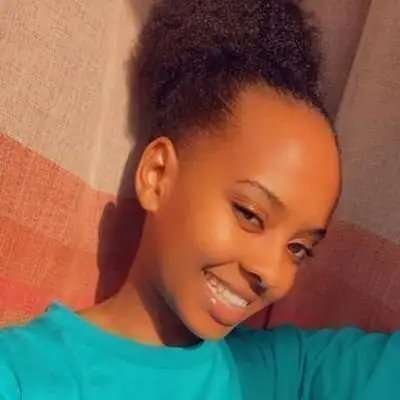 Sonia12uk's profile picture. 