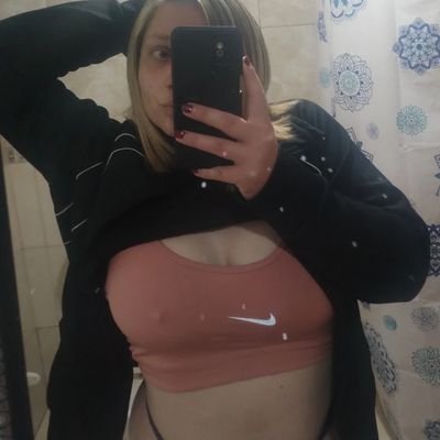 micaelairina22's profile picture. piscis 🐟