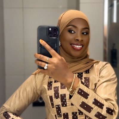 zahra_samateh's profile picture. “..but your waves are not meant for everyone to float in.” Comms enthusiast| social justice advocate| bookworm| 🏝️ | ⚽️ fan| GGMU✨