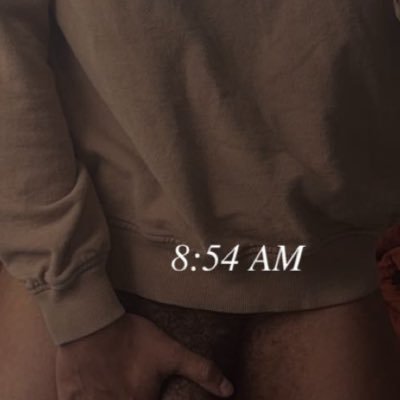 deshonxnxnxn's profile picture. twenty-five || tn